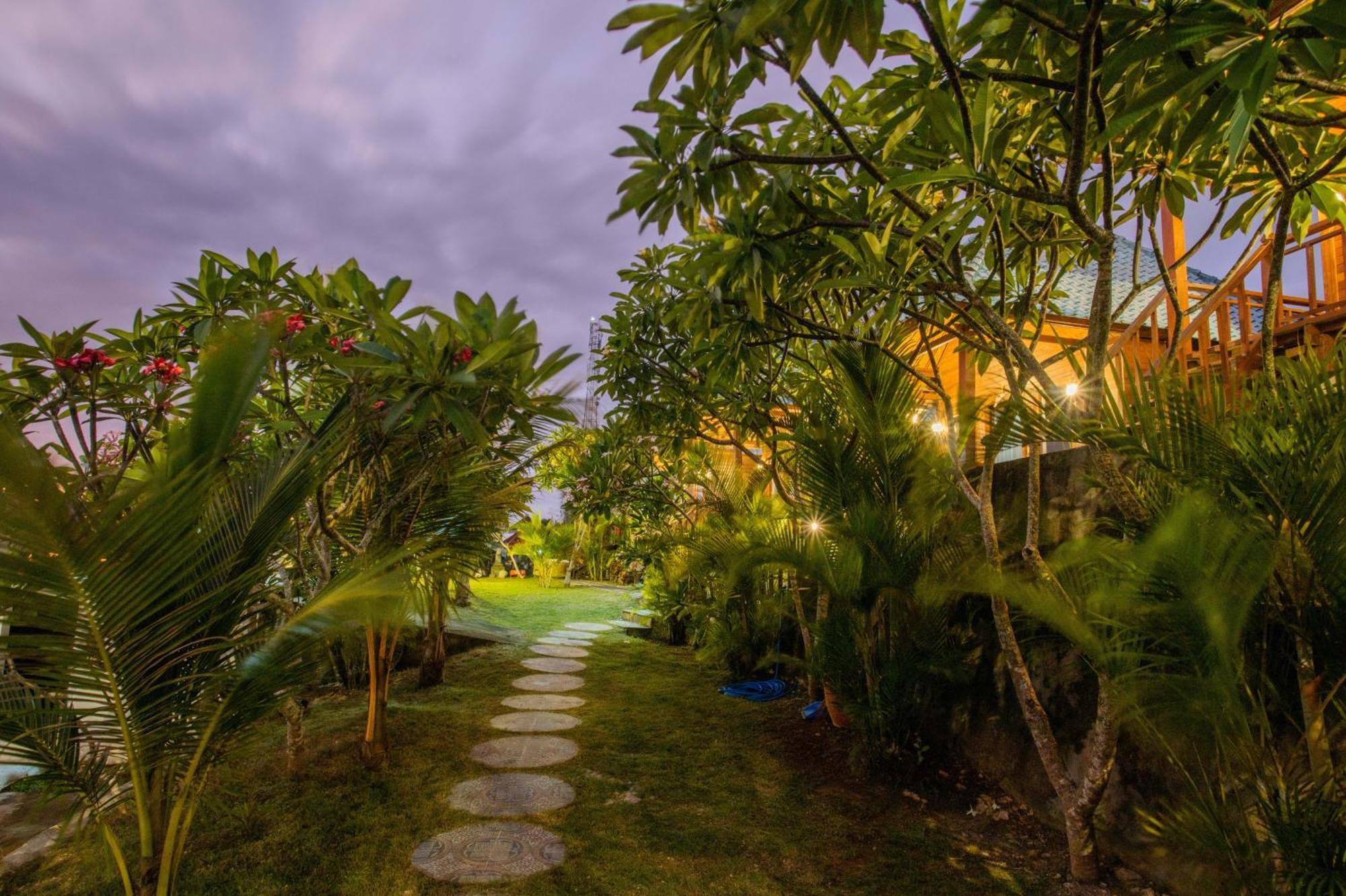 Tawe Ocean Blue Villa Lembongan Ngoại thất bức ảnh