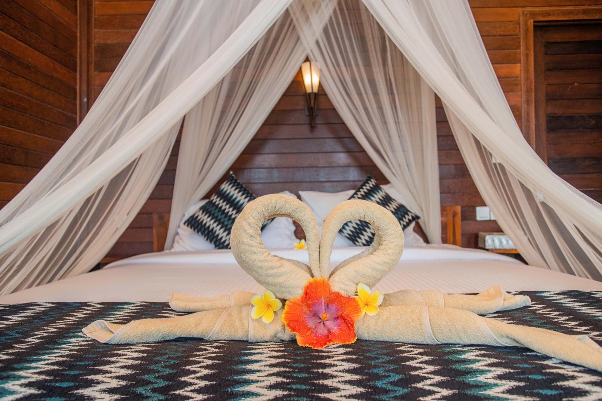 Tawe Ocean Blue Villa Lembongan Ngoại thất bức ảnh