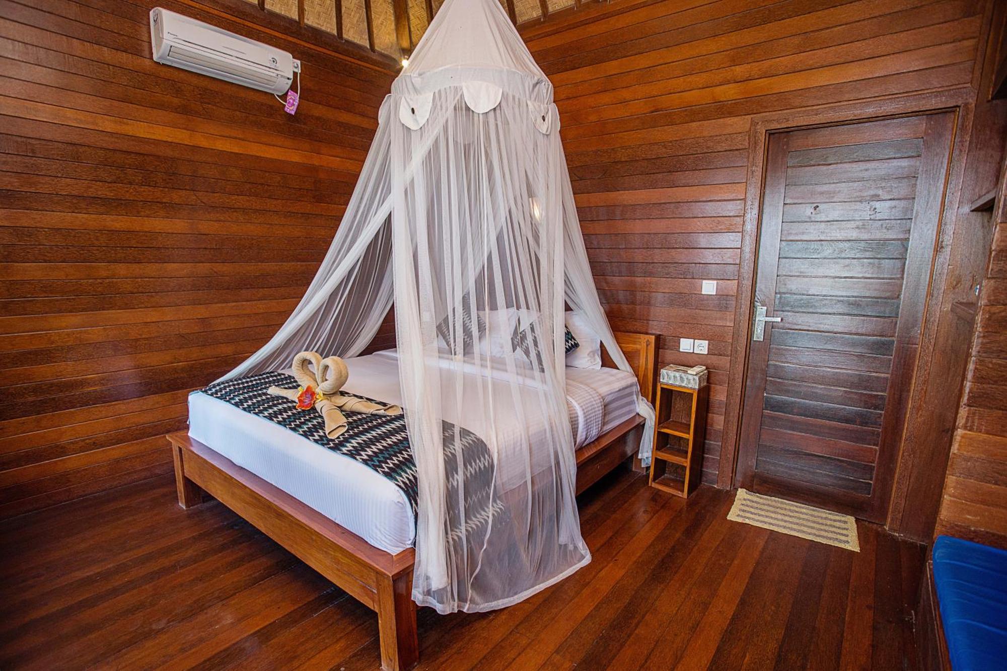 Tawe Ocean Blue Villa Lembongan Ngoại thất bức ảnh